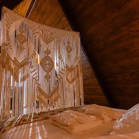 Ama Village - Alojamentos *