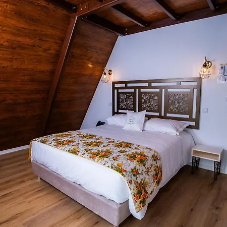 Ama Village - Alojamentos Üdülőpark