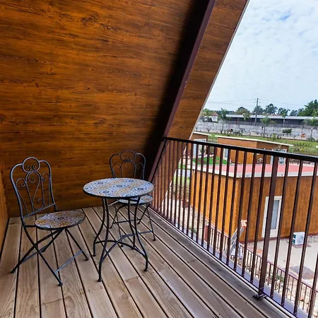 Ama Village - Alojamentos