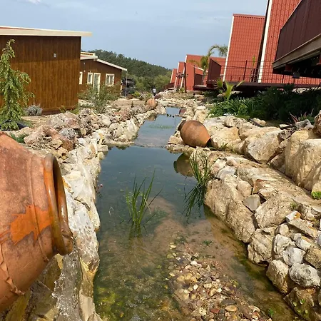 Ama Village - Alojamentos Holiday park *