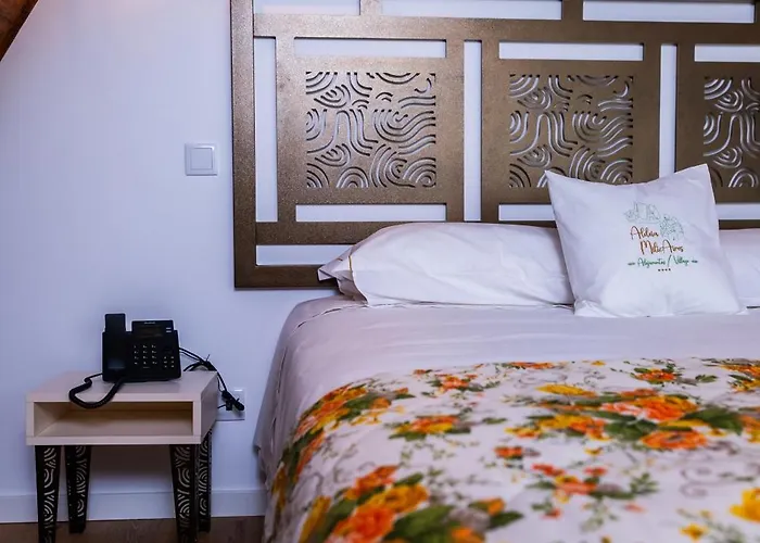 Ama Village - Alojamentos Aldeamento Turístico Leiria